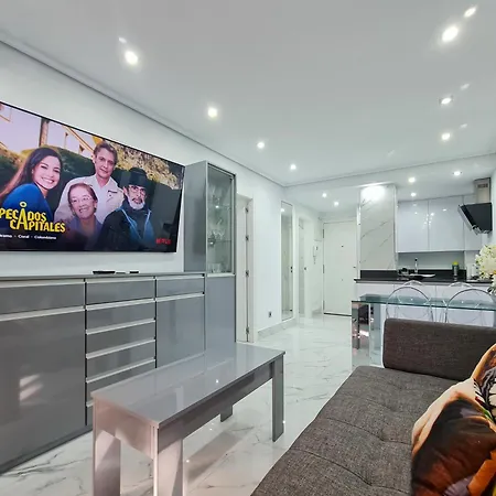 Edificio Ricardo ベニドルム