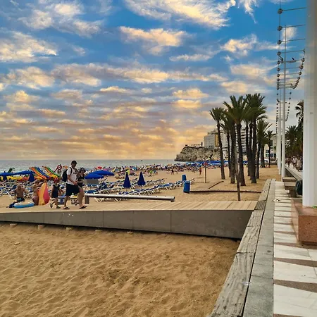 Edificio Ricardo アパート *