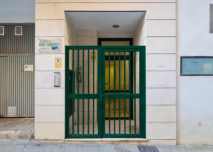 Edificio Ricardo * בנידורם