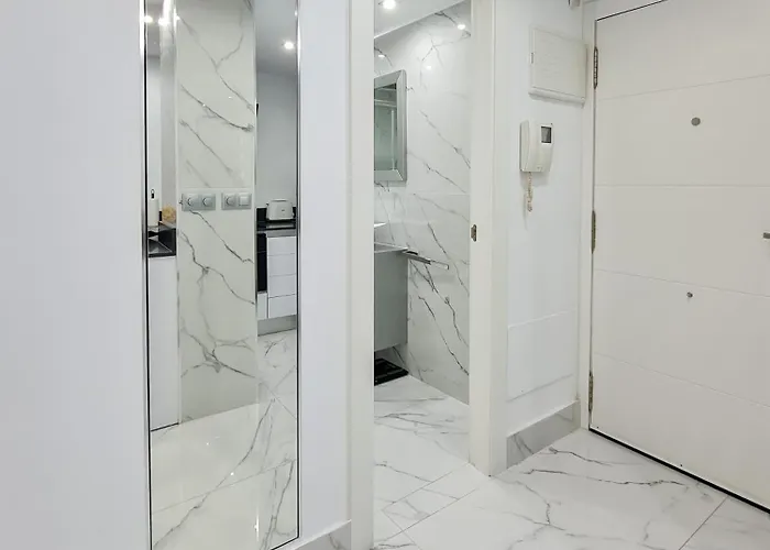 Edificio Ricardo דירה *