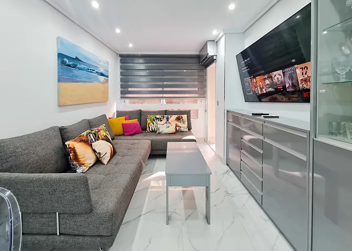 Edificio Ricardo דירה *